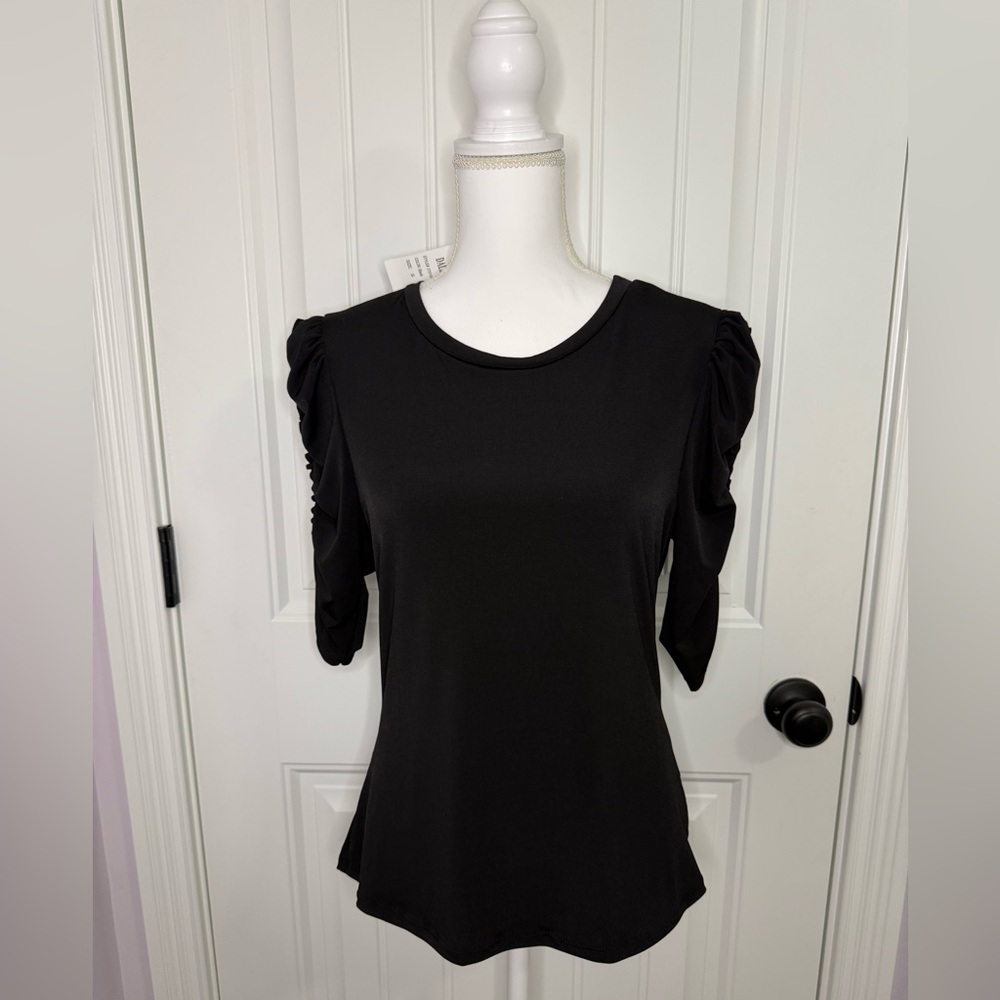 NWT Dalin Black Women's Short Sleeve Blouse/ Top Ruffled/ Rouged Sleeves